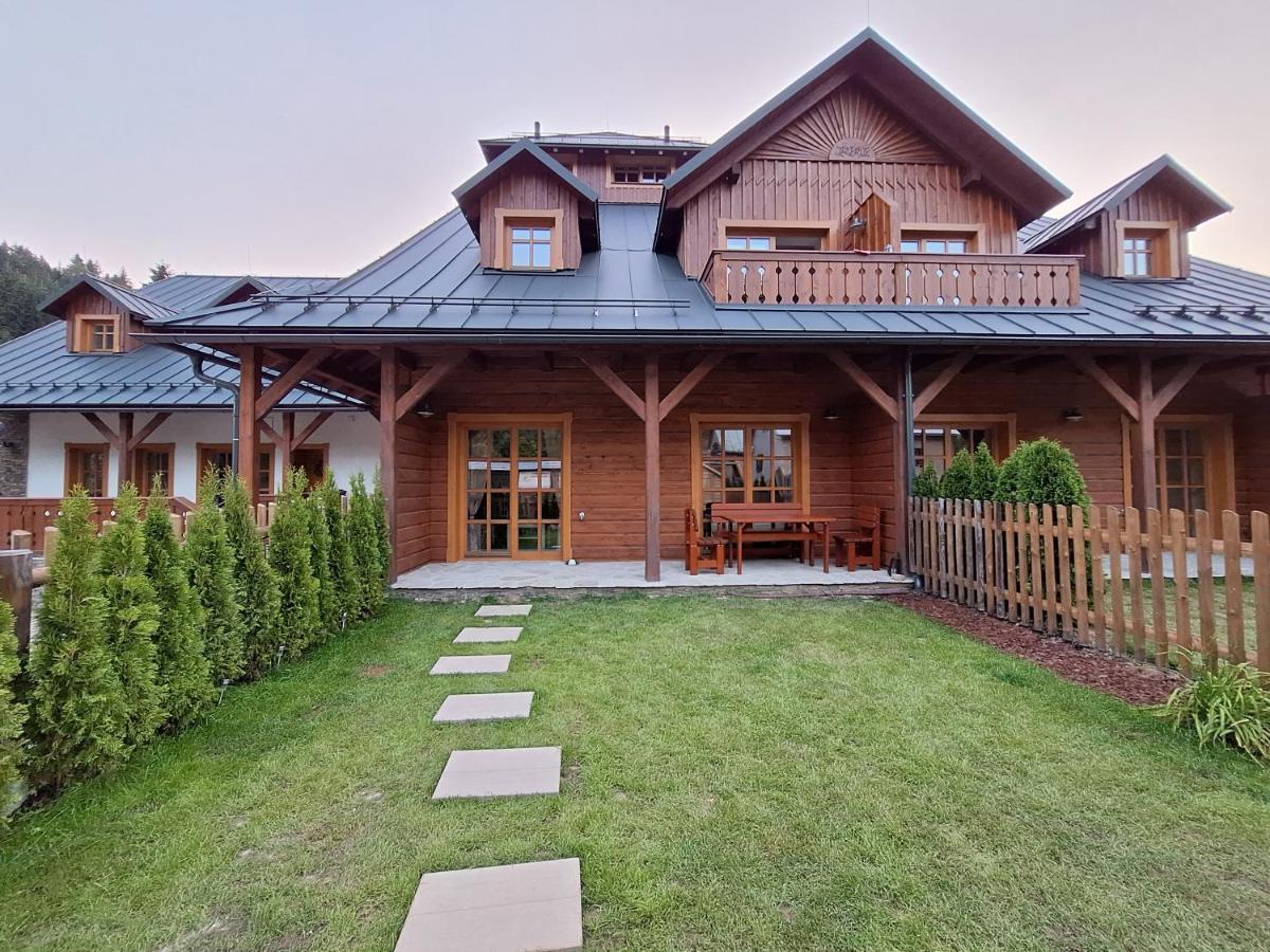 Apartman Jezerne Velké Karlovice Exteriér fotografie