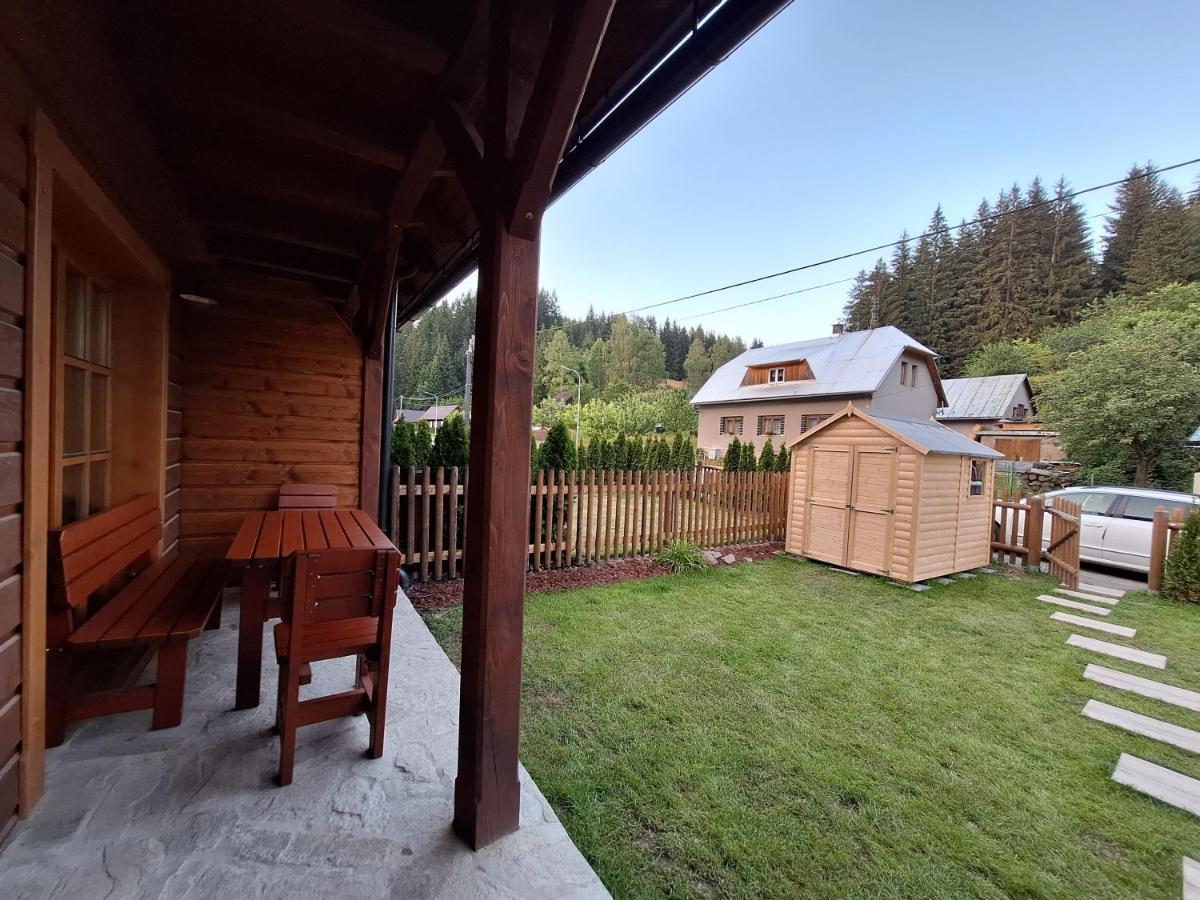 Apartman Jezerne Velké Karlovice Exteriér fotografie